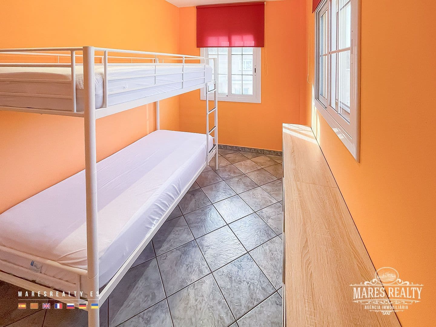 4 sypialnia Willa na sprzedaż w Blanes z basenem garażem - 795 000 € (Ref: 7976104)