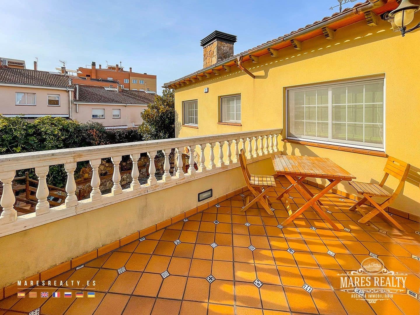 4 sypialnia Willa na sprzedaż w Blanes z basenem garażem - 795 000 € (Ref: 7976104)