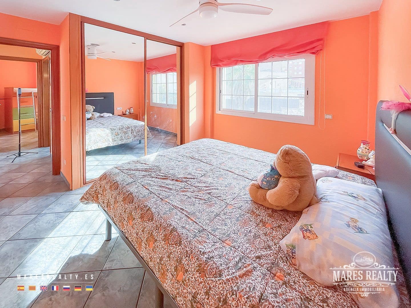 4 sypialnia Willa na sprzedaż w Blanes z basenem garażem - 795 000 € (Ref: 7976104)