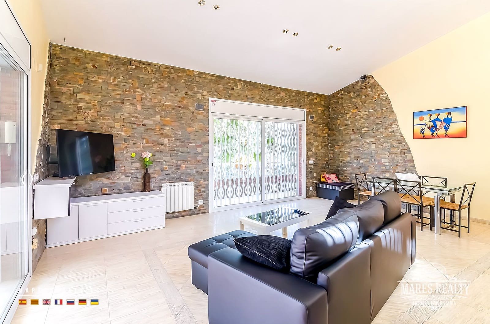 9 bedroom Villa for sale in Lloret de Mar with pool garage - € 685,000 (Ref: 8168021)