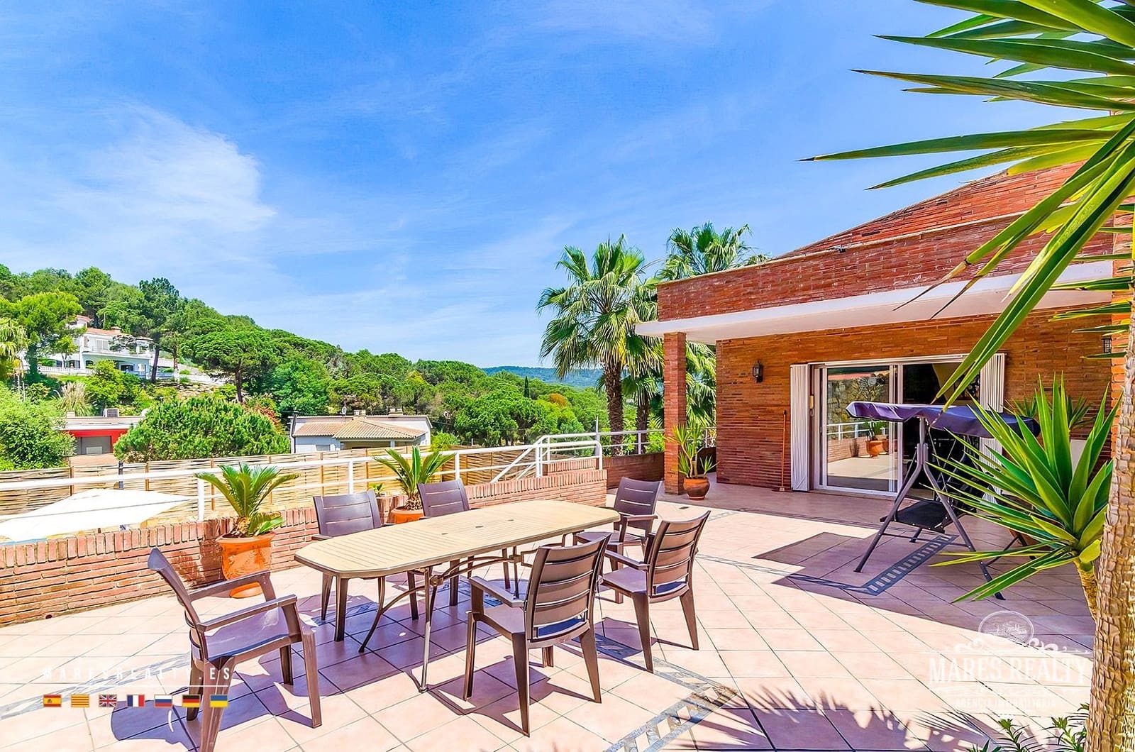 9 bedroom Villa for sale in Lloret de Mar with pool garage - € 685,000 (Ref: 8168021)