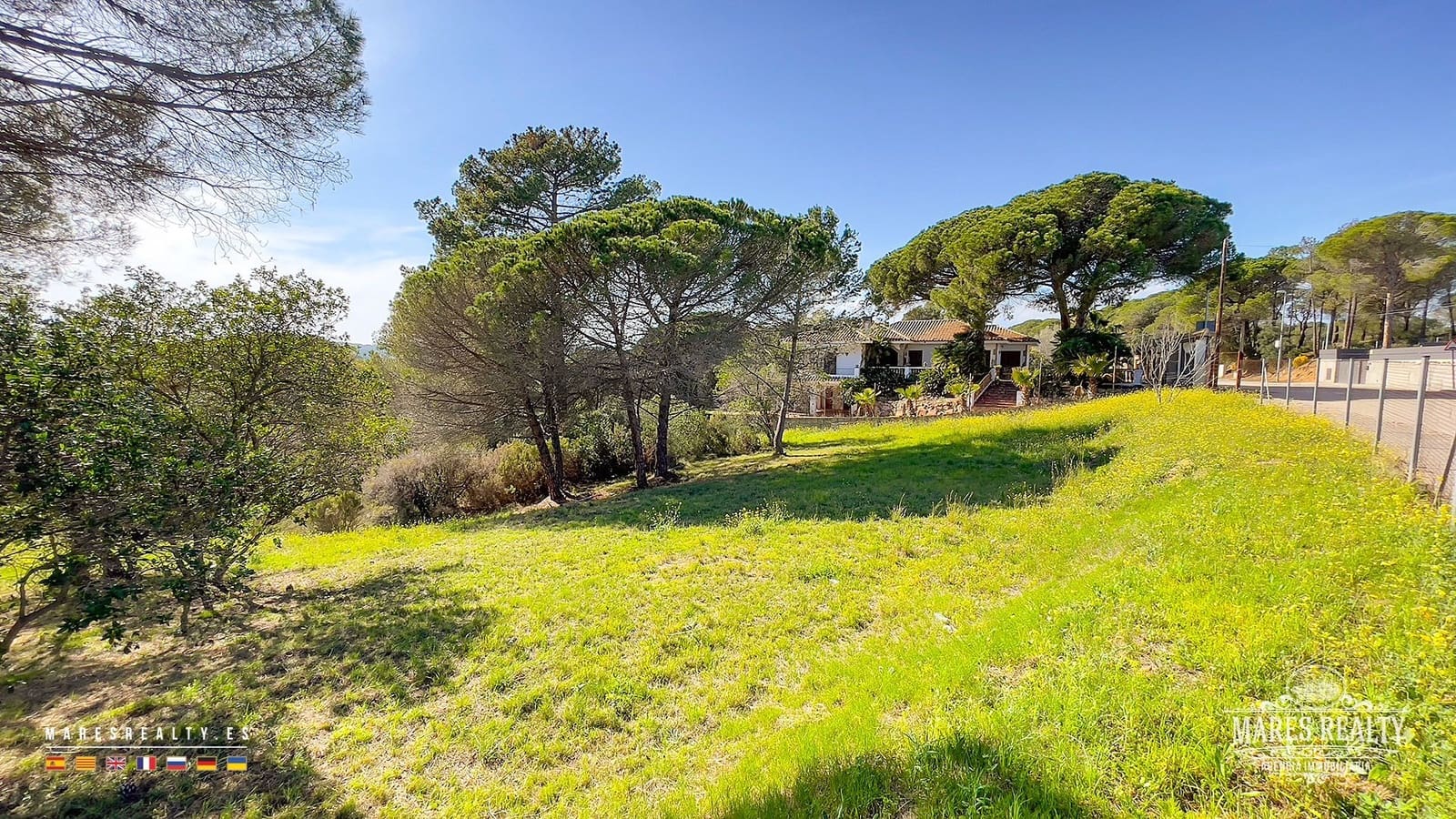 Grunde uden byggetilladelser til salg i Lloret de Mar - € 399.000 (Ref: 8173967)