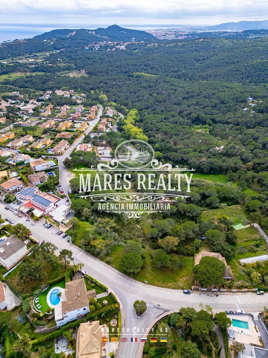 Grunde uden byggetilladelser til salg i Lloret de Mar - € 399.000 (Ref: 8173967)