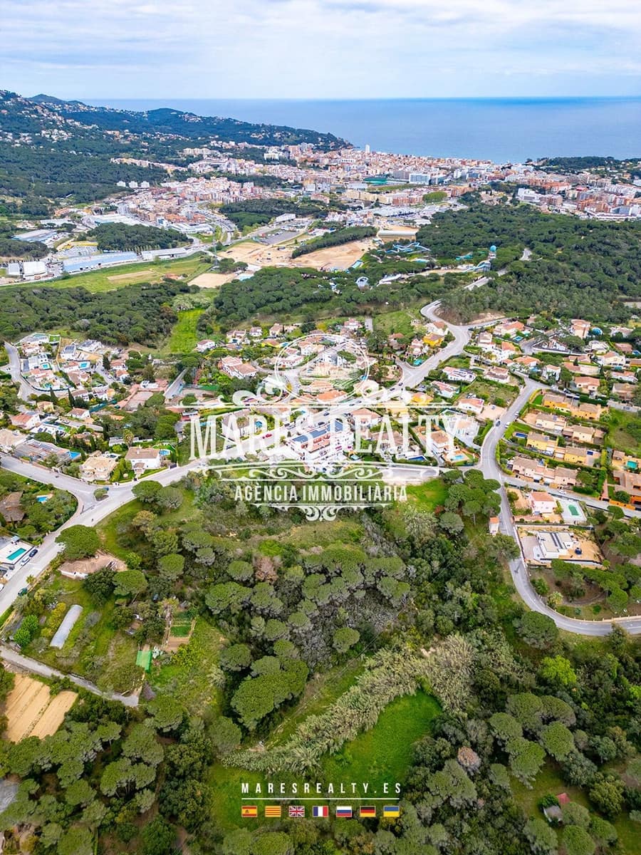 Grunde uden byggetilladelser til salg i Lloret de Mar - € 399.000 (Ref: 8173967)