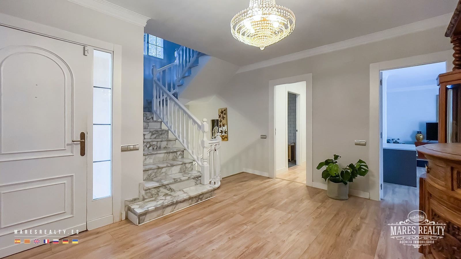 5 bedroom Villa for sale in Lloret de Mar with pool garage - € 1,850,000 (Ref: 8206022)