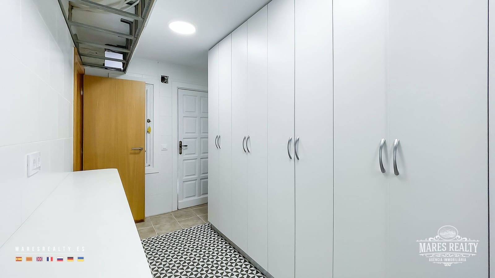 5 bedroom Villa for sale in Lloret de Mar with pool garage - € 1,850,000 (Ref: 8206022)