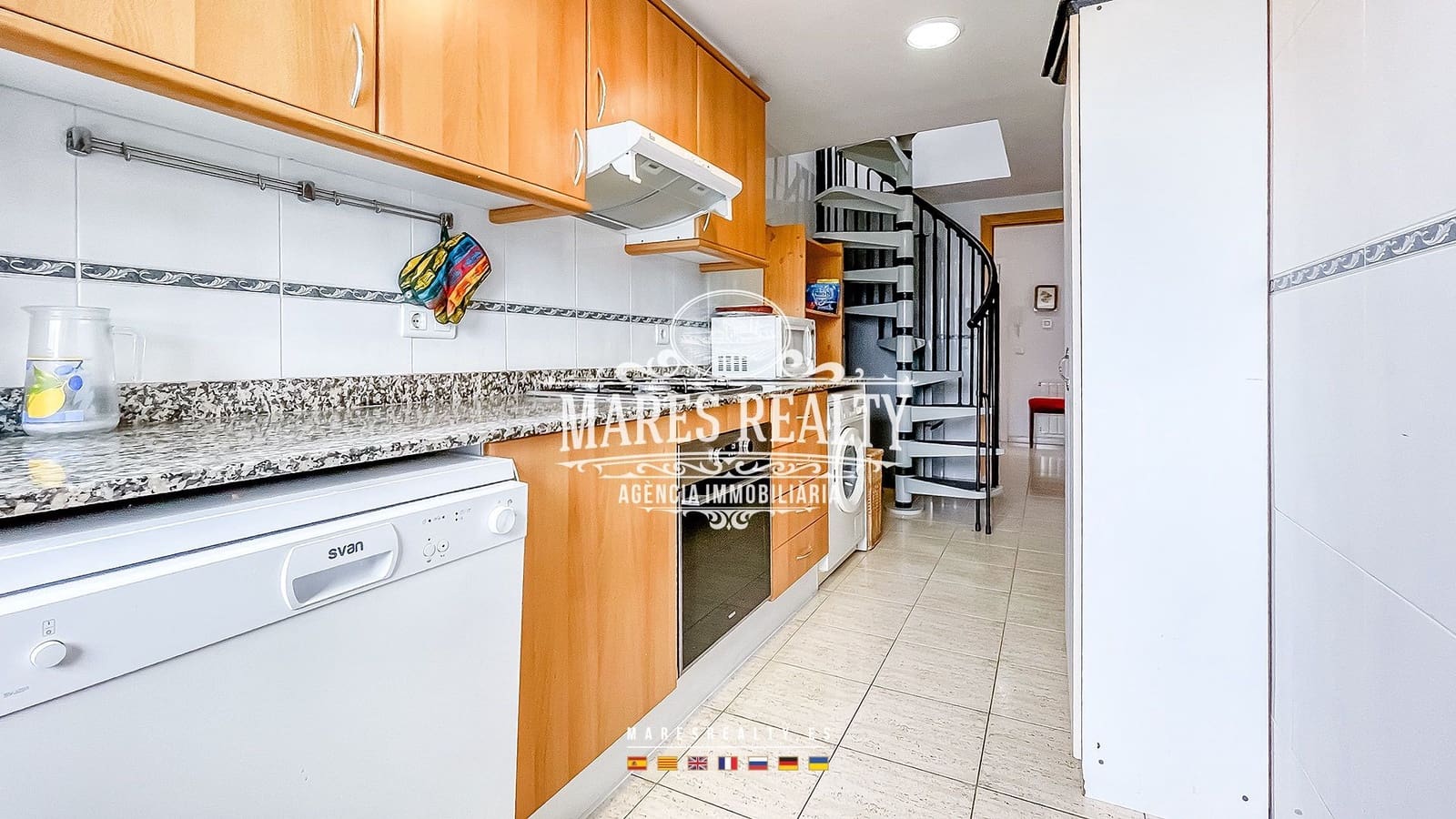 3 soverom Penthouse til salgs i Lloret de Mar med garasje - € 290 000 (Ref: 8384844)