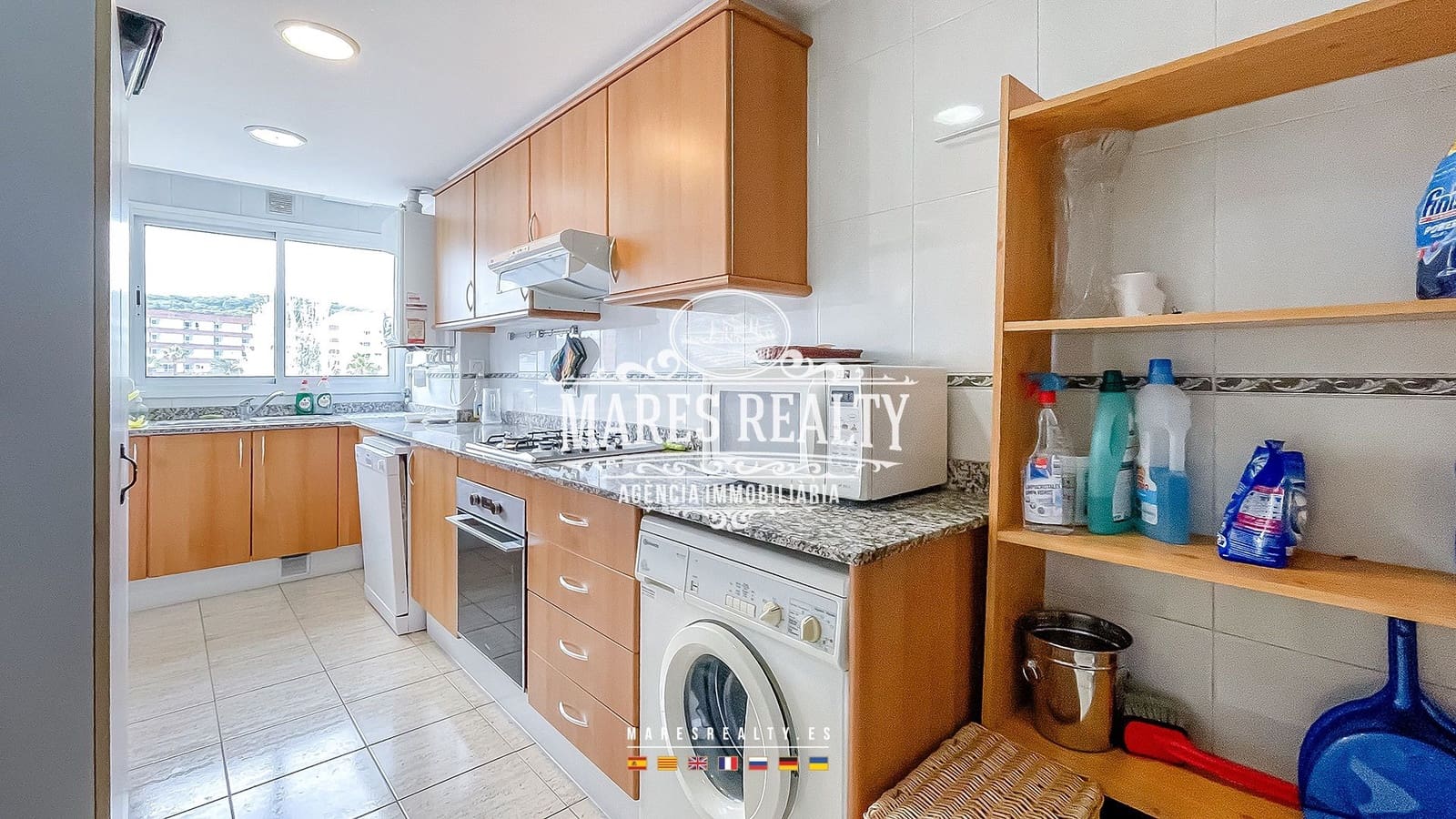 3 soverom Penthouse til salgs i Lloret de Mar med garasje - € 290 000 (Ref: 8384844)