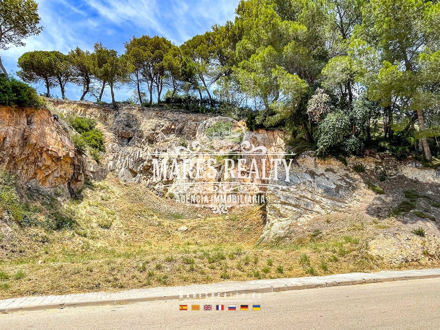 Grunde uden byggetilladelser til salg i Blanes - € 690.000 (Ref: 8404658)