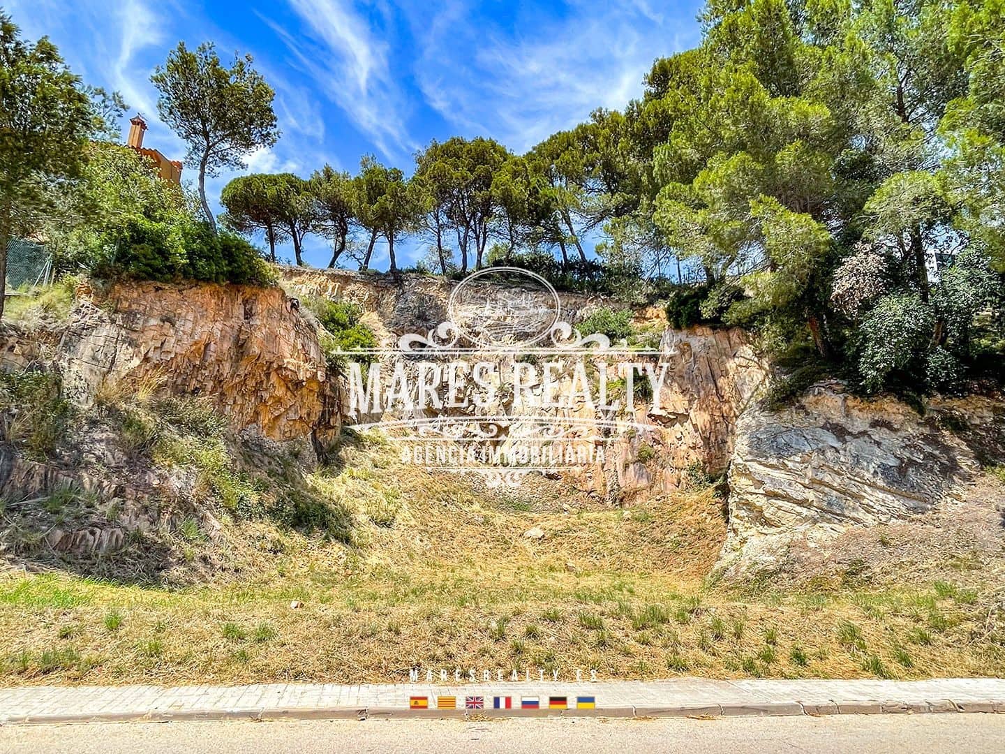 Grunde uden byggetilladelser til salg i Blanes - € 690.000 (Ref: 8404658)