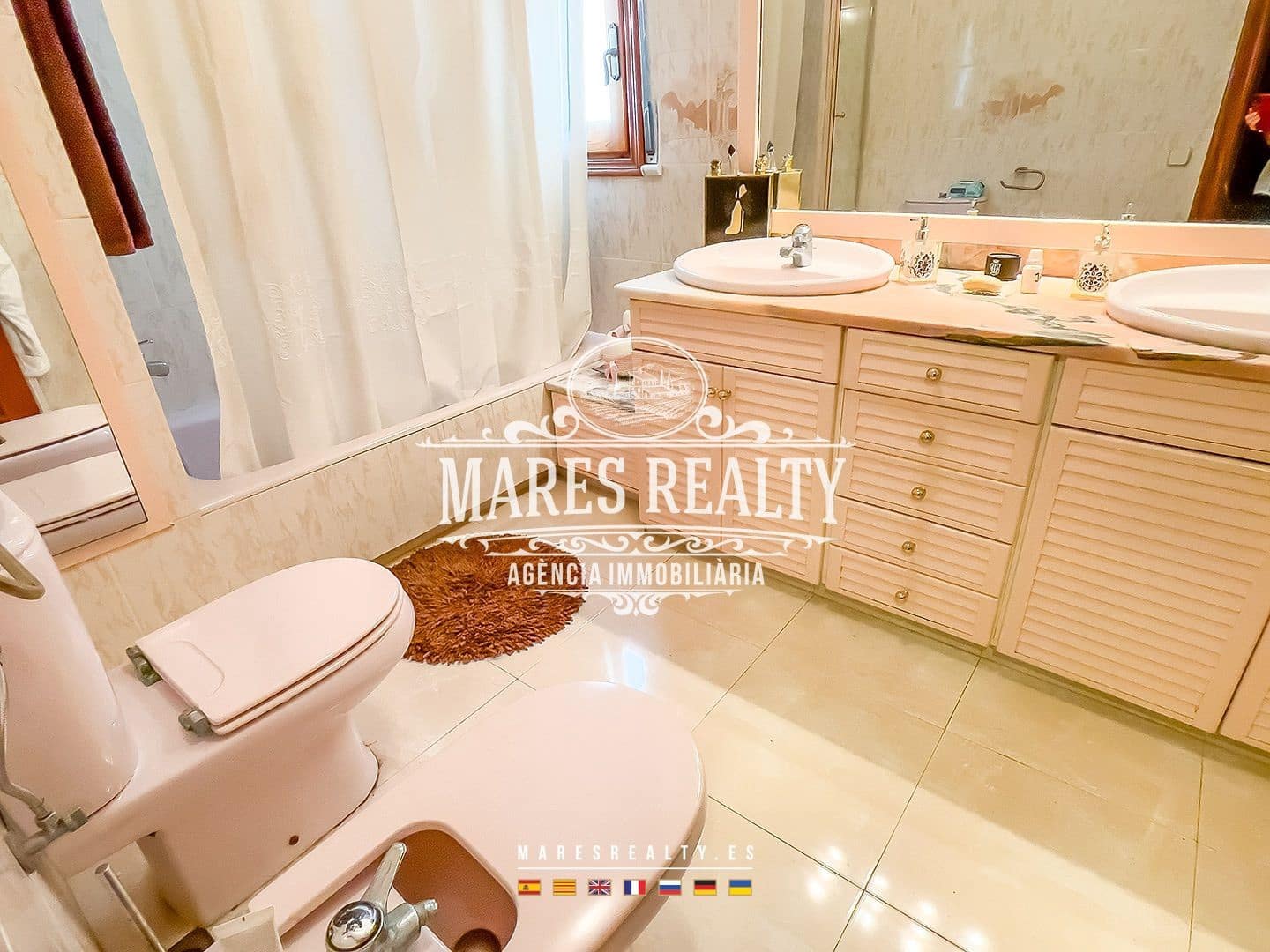 Chalet de 7 habitaciones en Lloret de Mar en venta con piscina garaje - 695.000 € (Ref: 8406837)