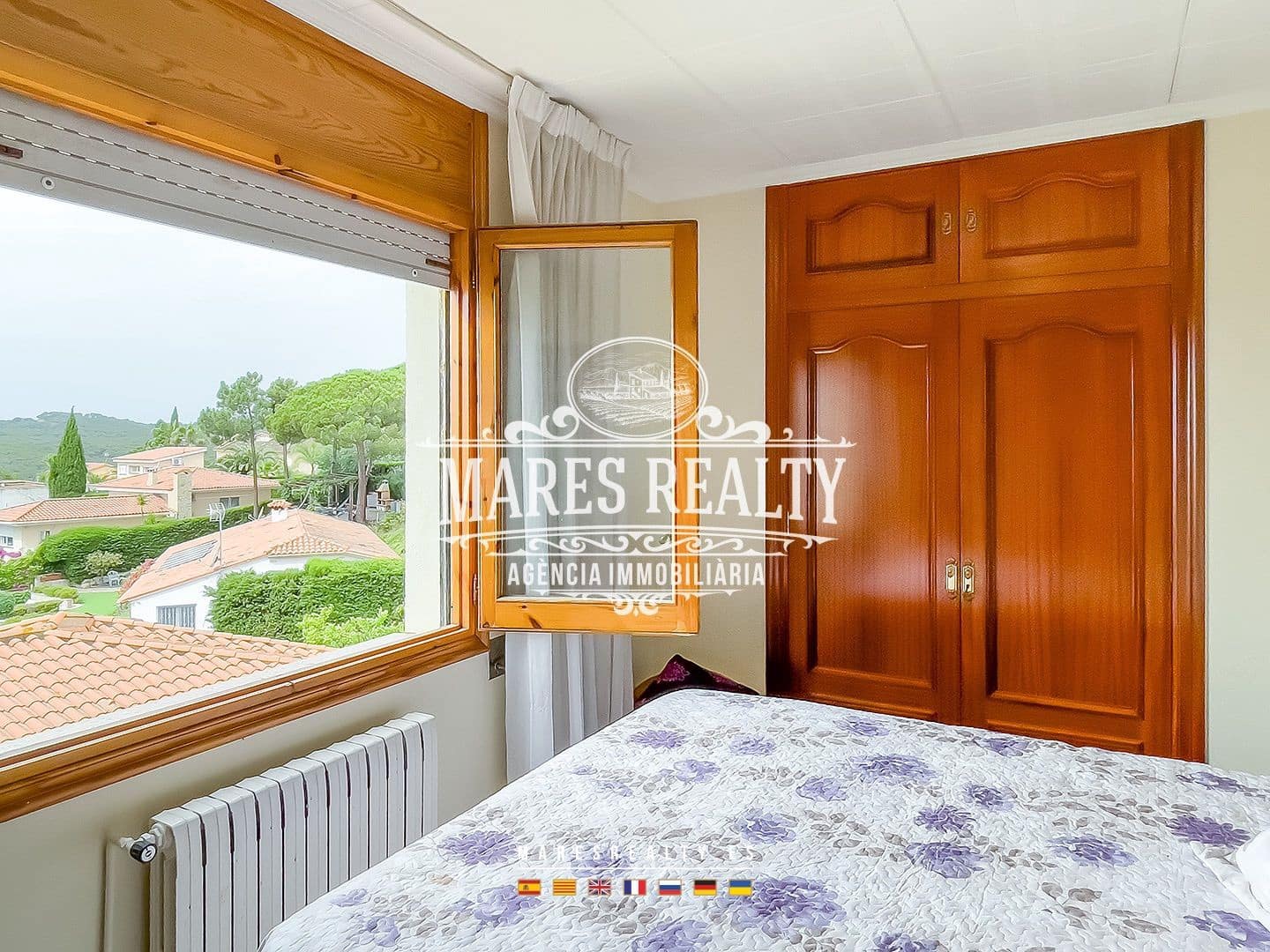 Chalet de 7 habitaciones en Lloret de Mar en venta con piscina garaje - 695.000 € (Ref: 8406837)