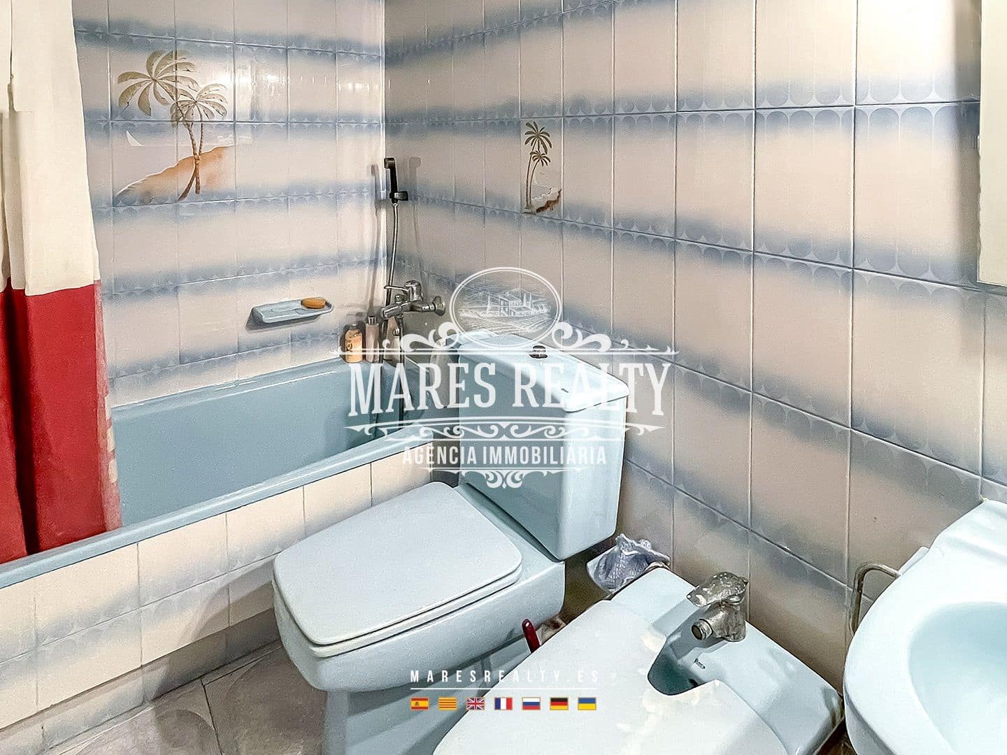 Chalet de 7 habitaciones en Lloret de Mar en venta con piscina garaje - 695.000 € (Ref: 8406837)