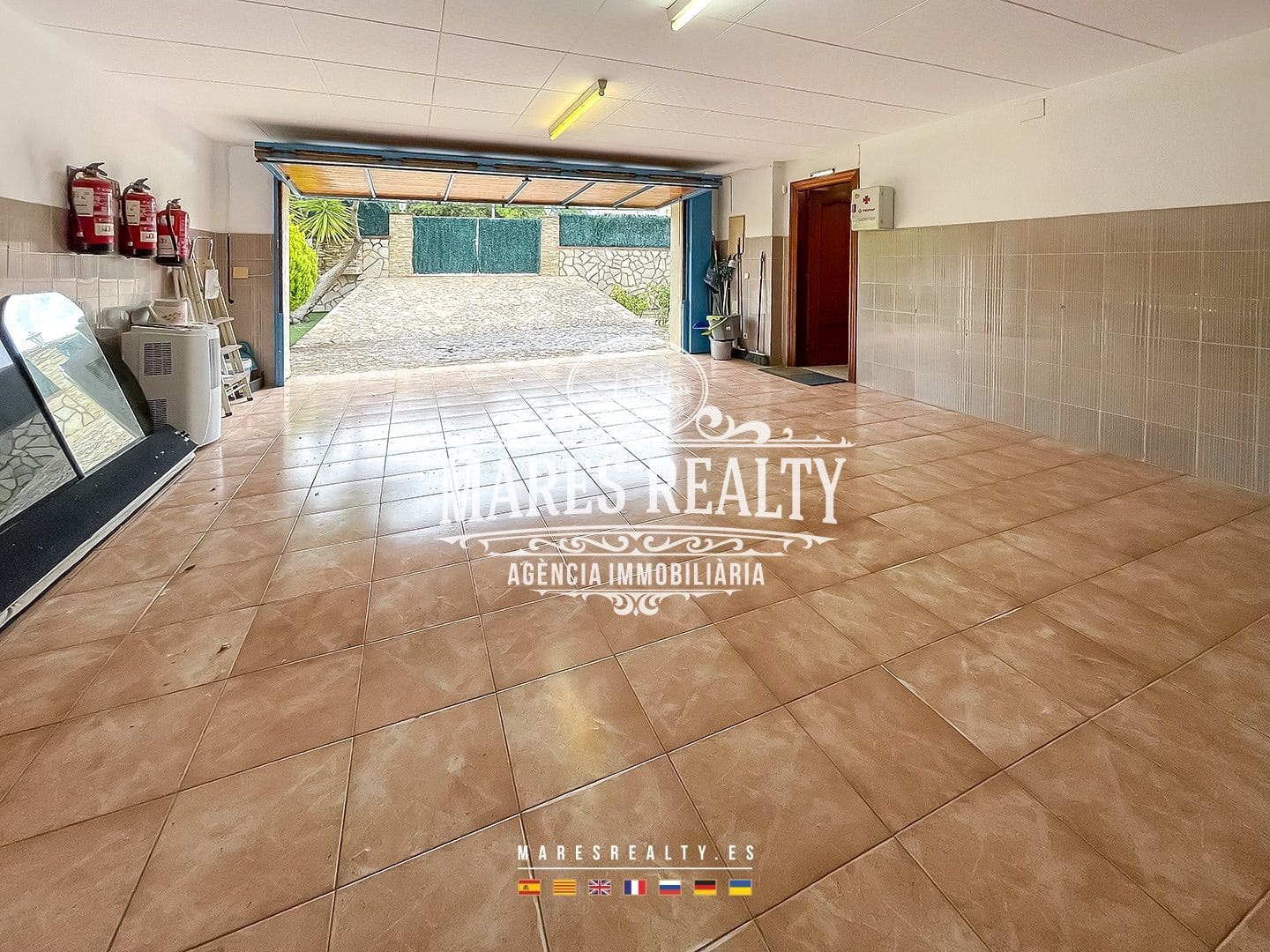 Chalet de 7 habitaciones en Lloret de Mar en venta con piscina garaje - 695.000 € (Ref: 8406837)