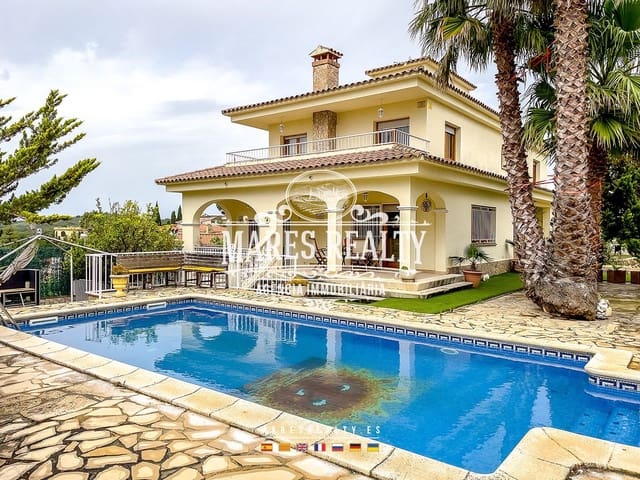 7 soverom Villa til salgs i Lloret de Mar med svømmebasseng garasje - € 695 000 (Ref: 8406837)