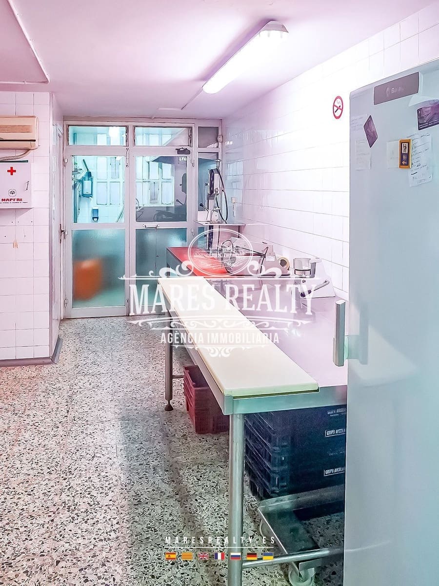 Erhverv til salg i Mataro - € 230.000 (Ref: 8406839)