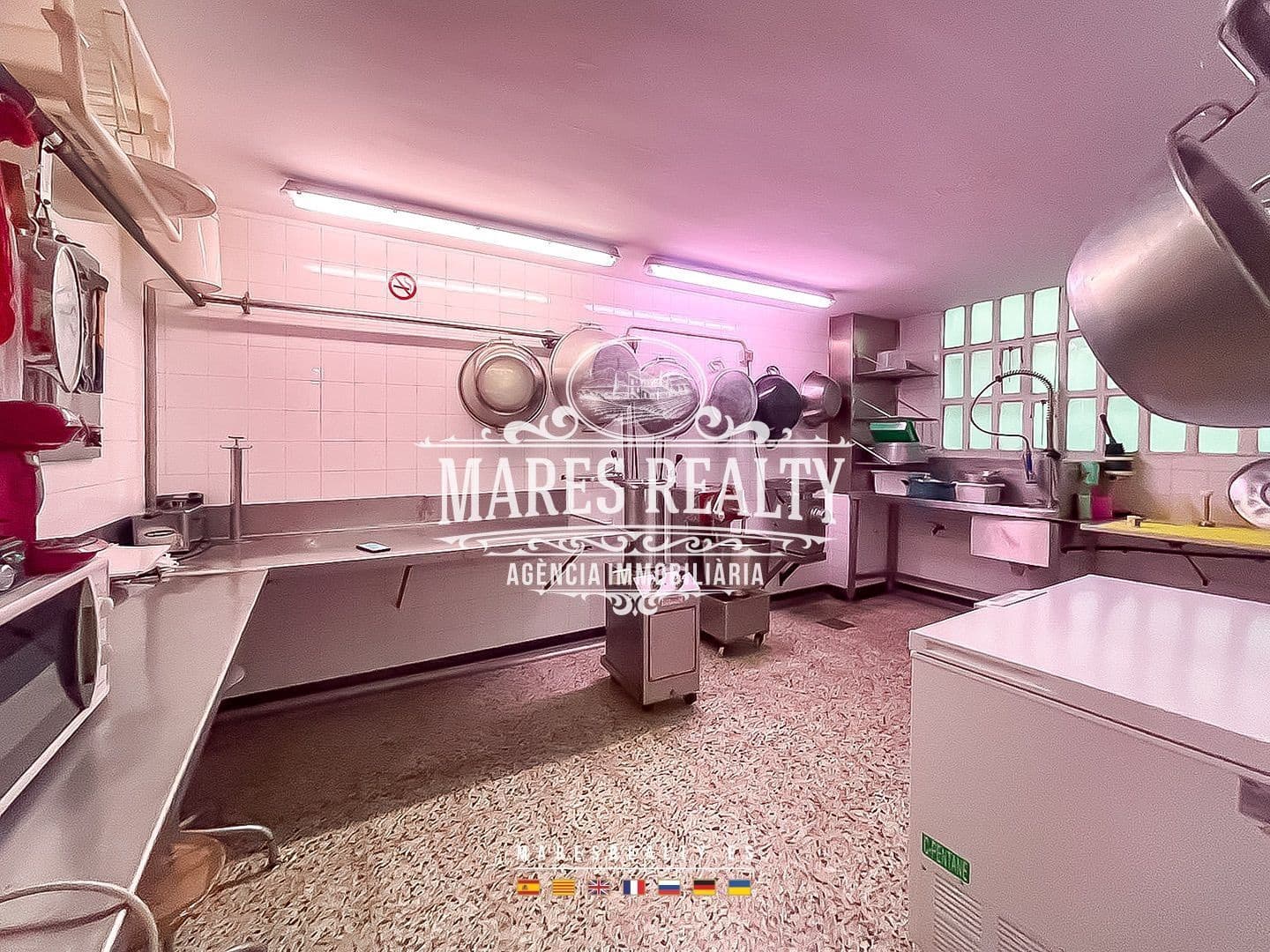 Erhverv til salg i Mataro - € 230.000 (Ref: 8406839)