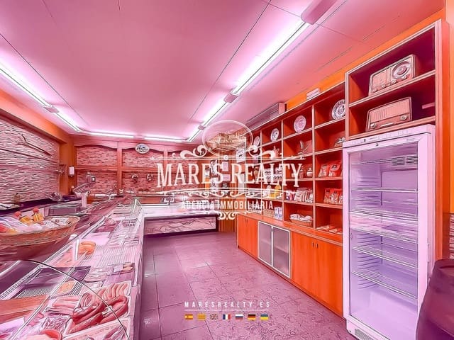 Commercieel te koop in Mataró - € 230.000 (Ref: 8406839)