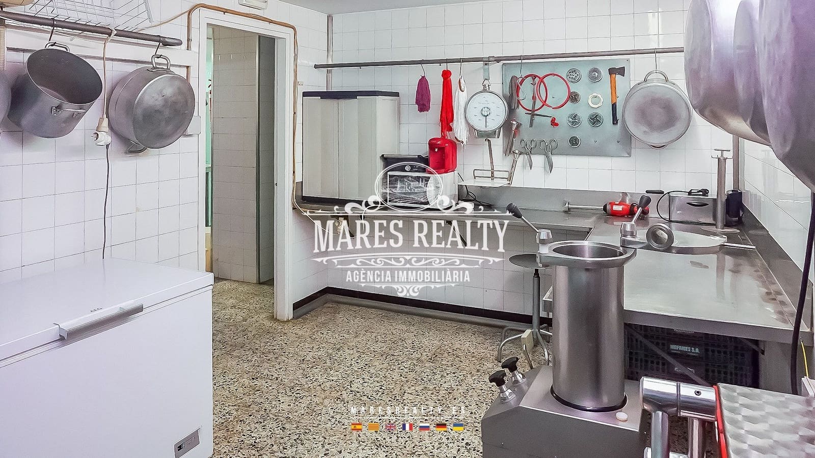 Erhverv til salg i Mataro - € 230.000 (Ref: 8406839)