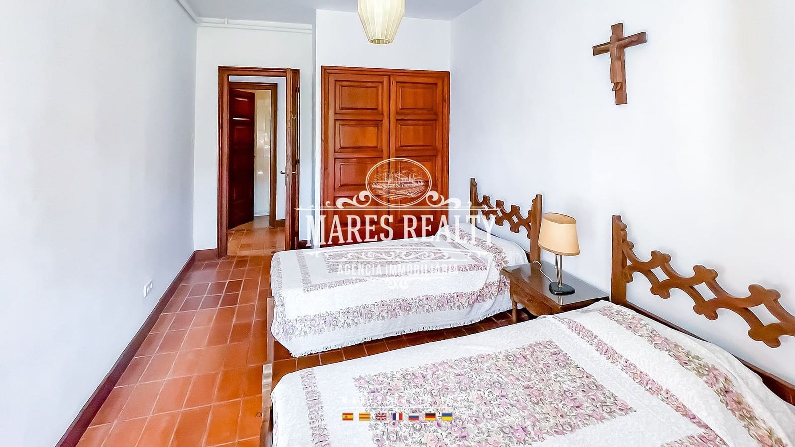 10 slaapkamer Villa te koop in Lloret de Mar met zwembad garage - € 900.000 (Ref: 8417376)