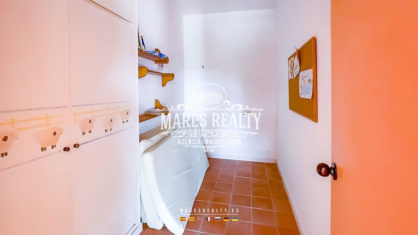 10 slaapkamer Villa te koop in Lloret de Mar met zwembad garage - € 900.000 (Ref: 8417376)