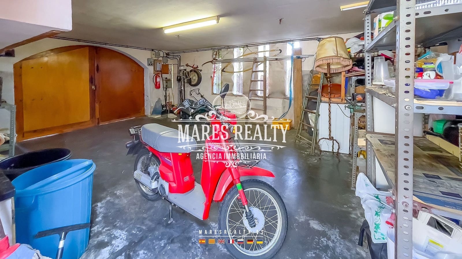 10 slaapkamer Villa te koop in Lloret de Mar met zwembad garage - € 900.000 (Ref: 8417376)