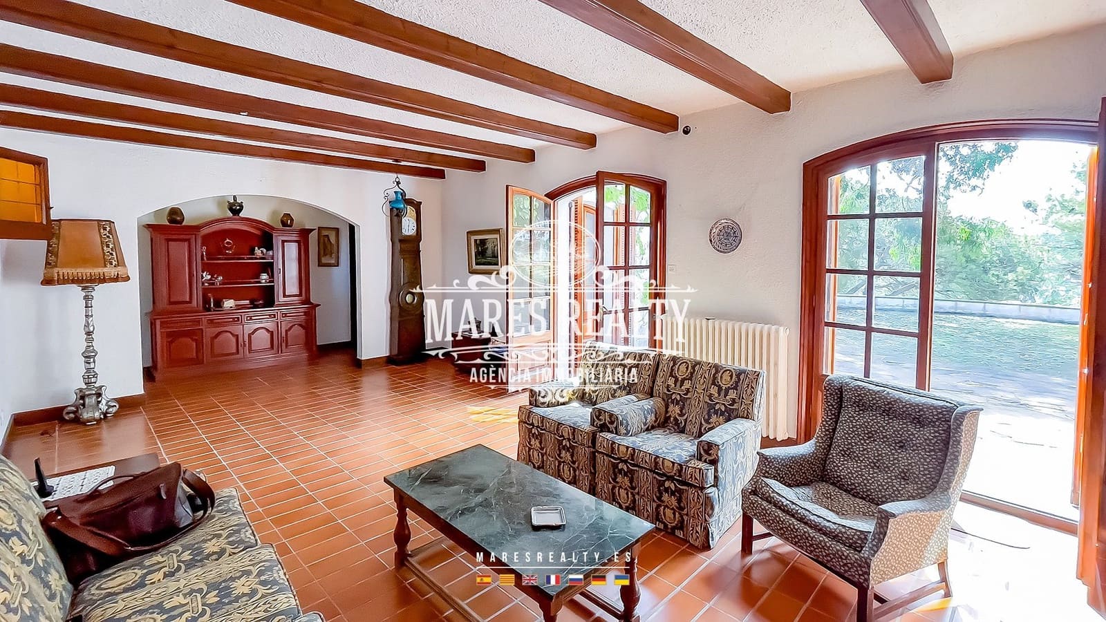 10 slaapkamer Villa te koop in Lloret de Mar met zwembad garage - € 900.000 (Ref: 8417376)