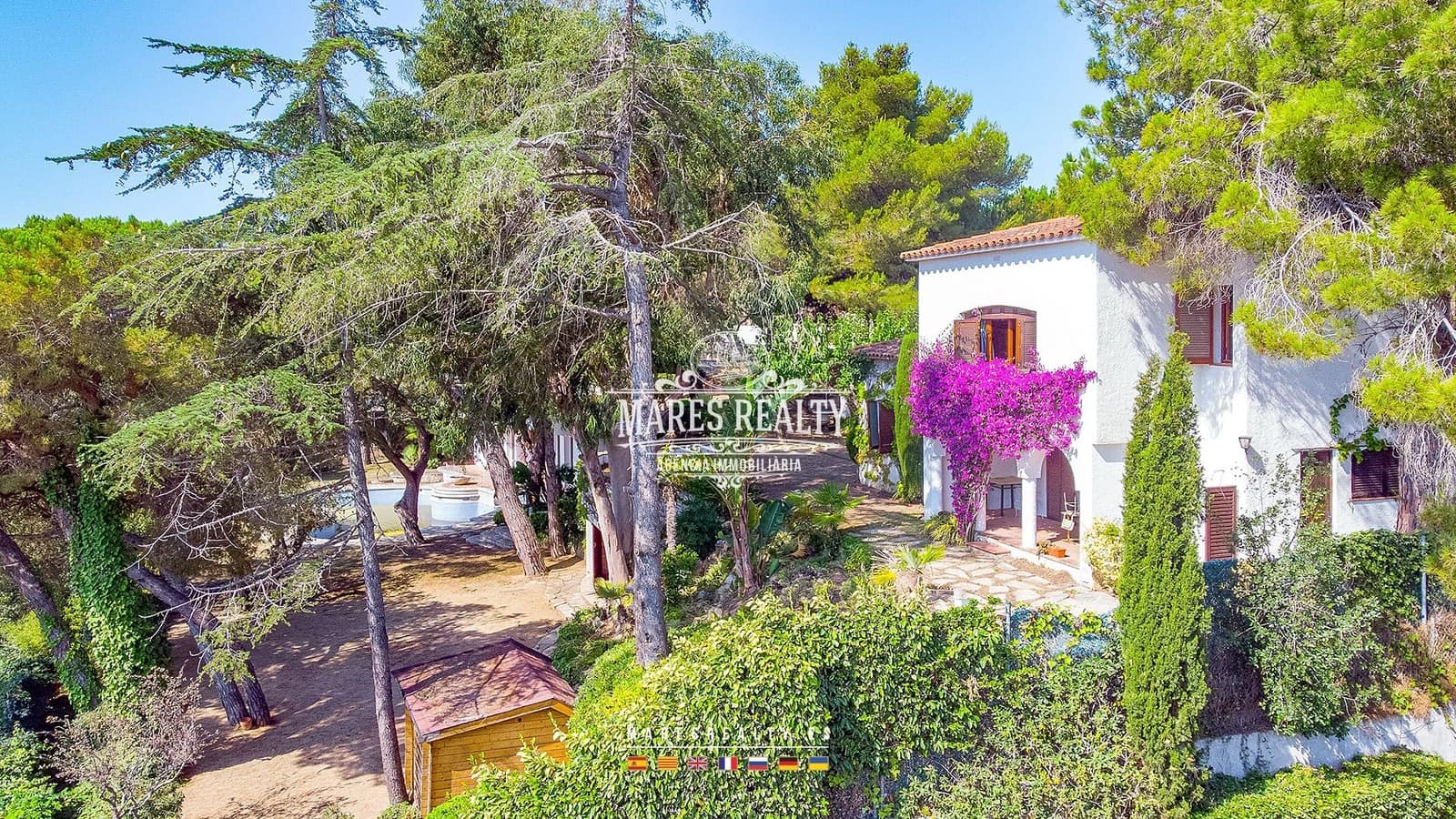 10 slaapkamer Villa te koop in Lloret de Mar met zwembad garage - € 900.000 (Ref: 8417376)