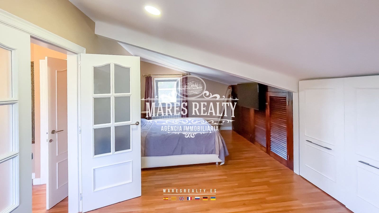 5 Zimmer Villa zu verkaufen in Lloret de Mar mit Pool Garage - 630.000 € (Ref: 8419205)