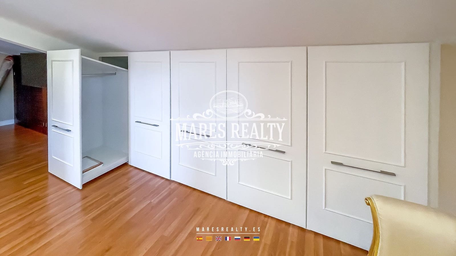 5 Zimmer Villa zu verkaufen in Lloret de Mar mit Pool Garage - 630.000 € (Ref: 8419205)