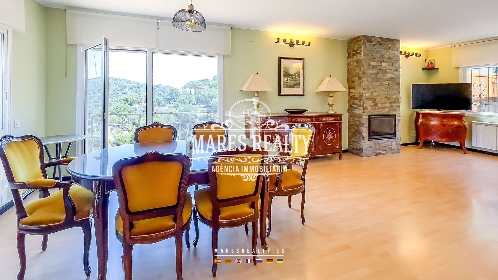 5 Zimmer Villa zu verkaufen in Lloret de Mar mit Pool Garage - 630.000 € (Ref: 8419205)