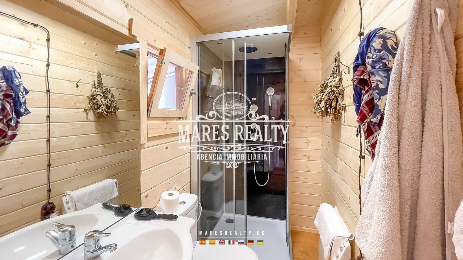 5 Zimmer Villa zu verkaufen in Lloret de Mar mit Pool Garage - 630.000 € (Ref: 8419205)