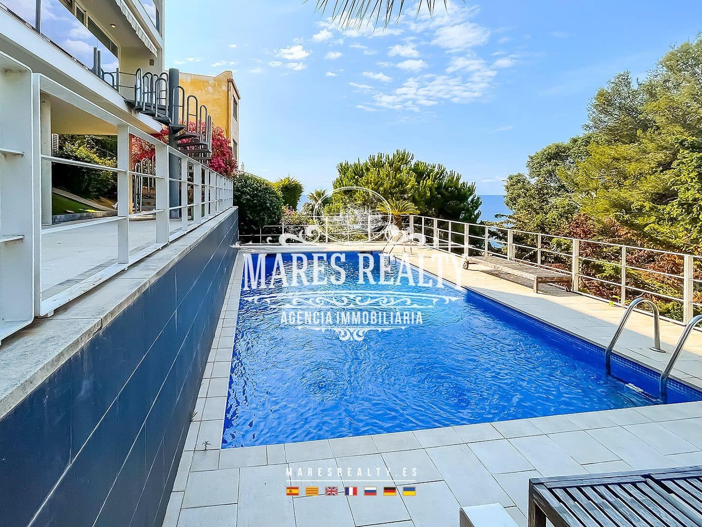 4 chambre Villa/Maison à vendre à Lloret de Mar avec piscine - 900 000 € (Ref: 8423002)