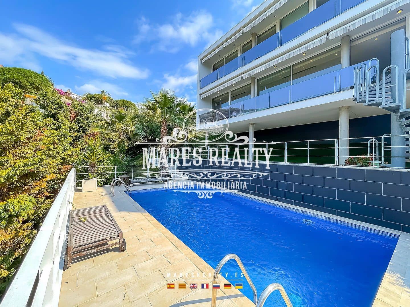4 chambre Villa/Maison à vendre à Lloret de Mar avec piscine - 900 000 € (Ref: 8423002)