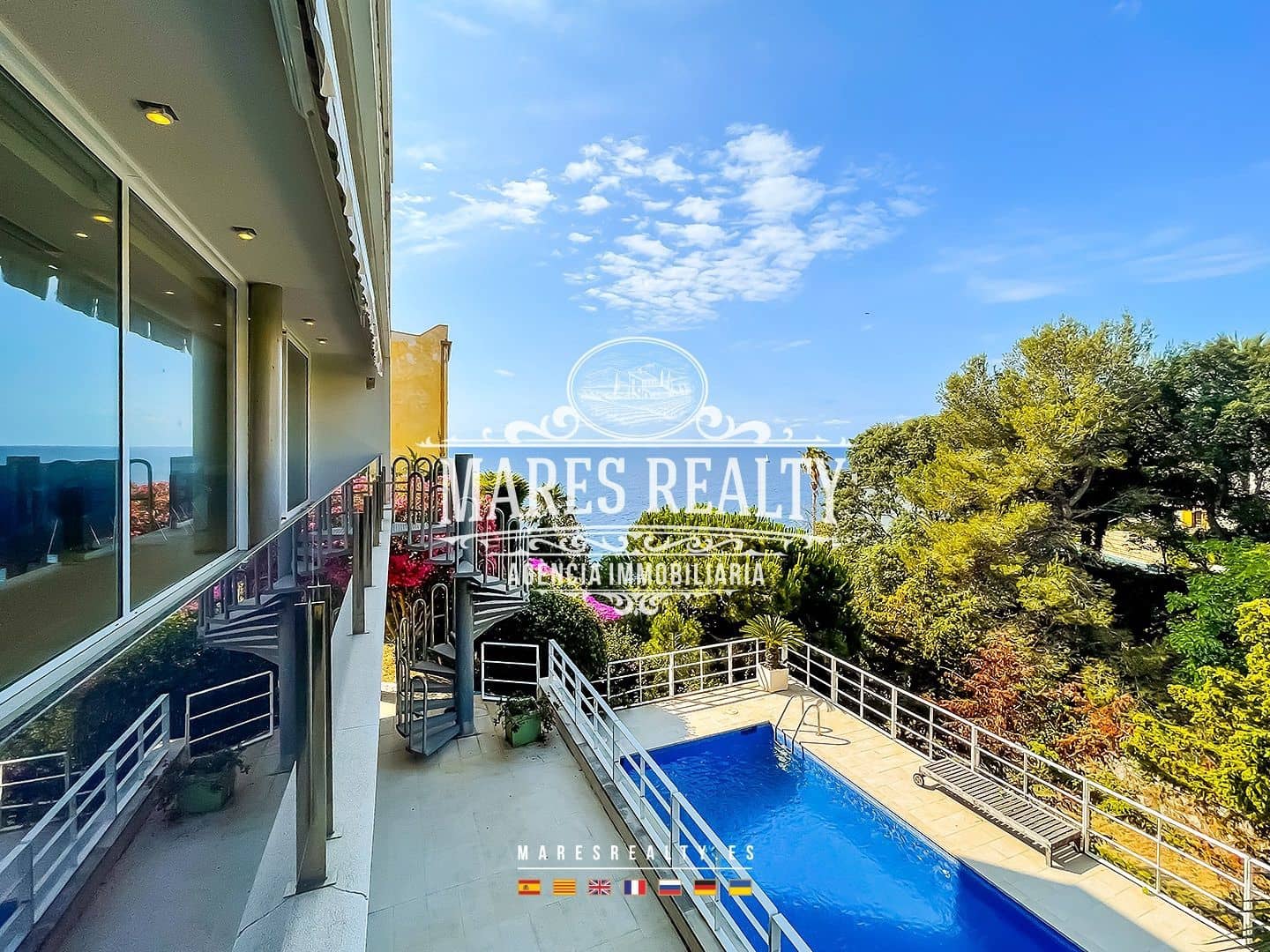 4 chambre Villa/Maison à vendre à Lloret de Mar avec piscine - 900 000 € (Ref: 8423002)