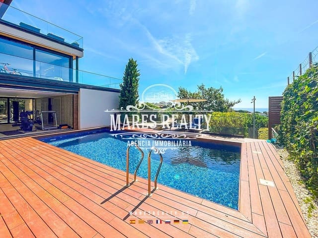 5 slaapkamer Villa te koop in Calella met zwembad garage - € 2.490.000 (Ref: 8423003)