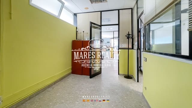Erhverv til salg i Lloret de Mar - € 160.000 (Ref: 8426096)