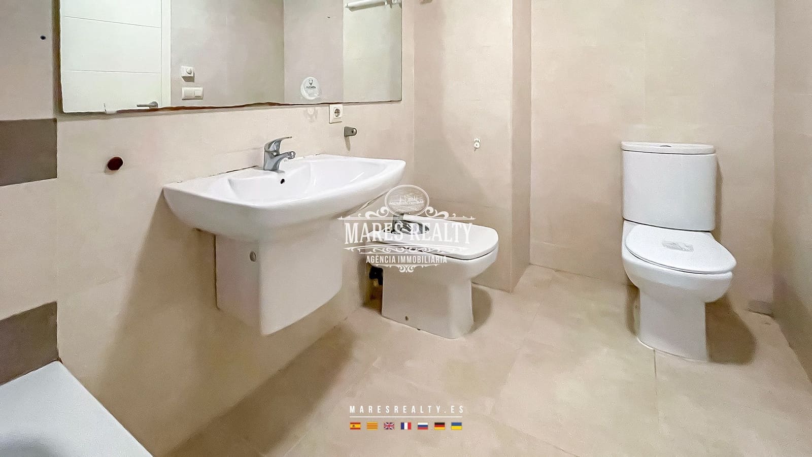 2 soverom Leilighet til salgs i Lloret de Mar med svømmebasseng garasje - € 420 000 (Ref: 8434014)