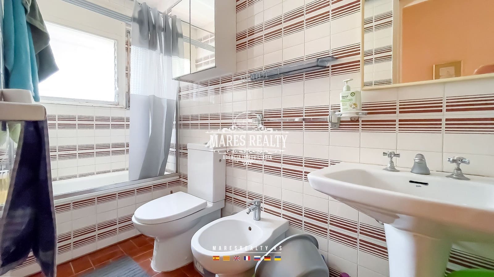 5 bedroom Villa for sale in Lloret de Mar with pool garage - € 650,000 (Ref: 8438339)