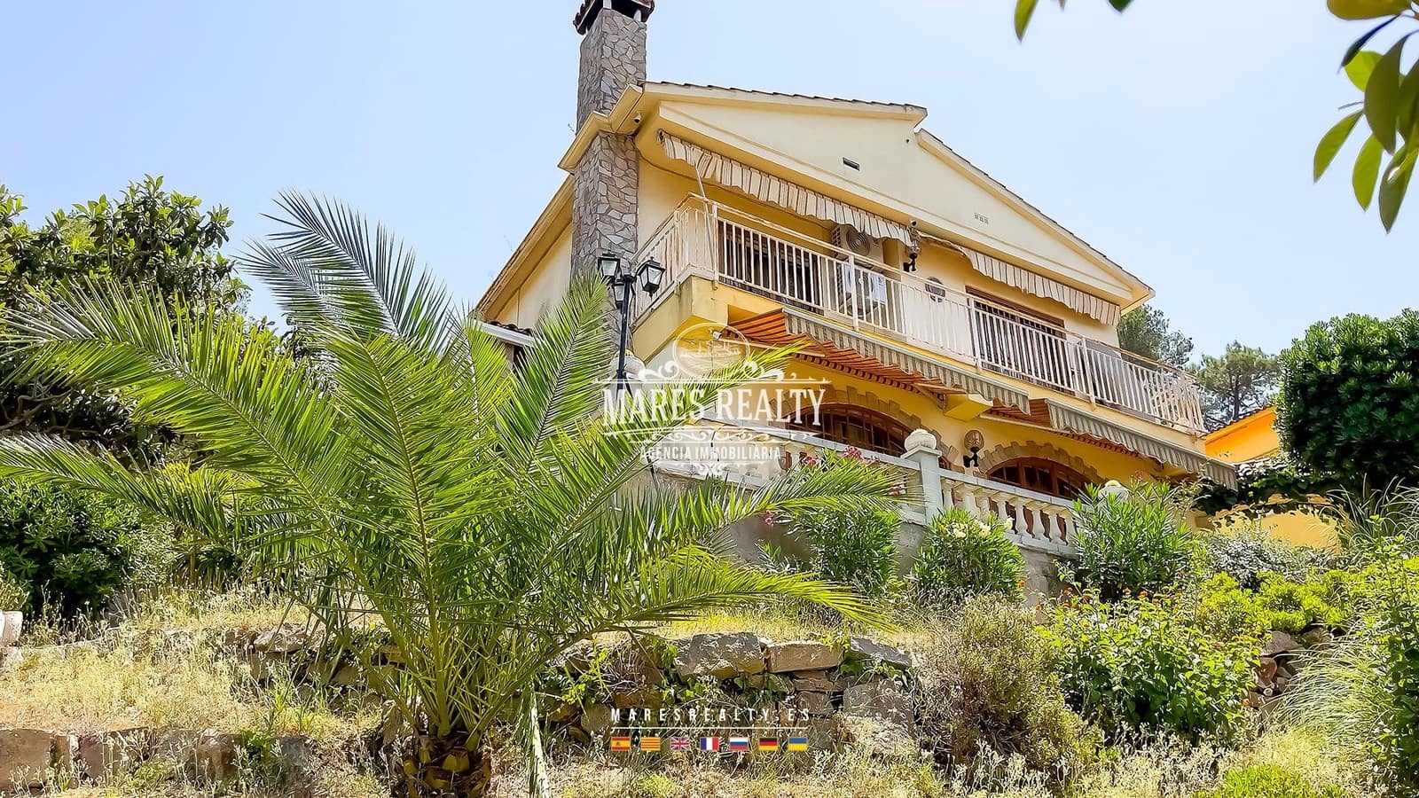 5 bedroom Villa for sale in Lloret de Mar with pool garage - € 650,000 (Ref: 8438339)