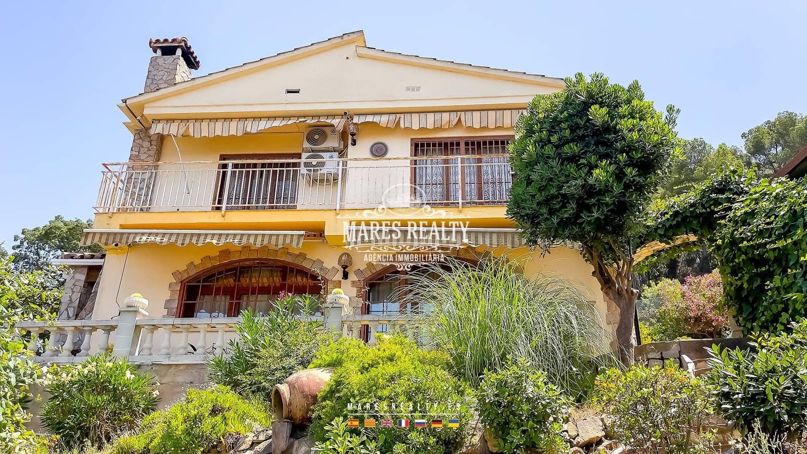 5 bedroom Villa for sale in Lloret de Mar with pool garage - € 650,000 (Ref: 8438339)