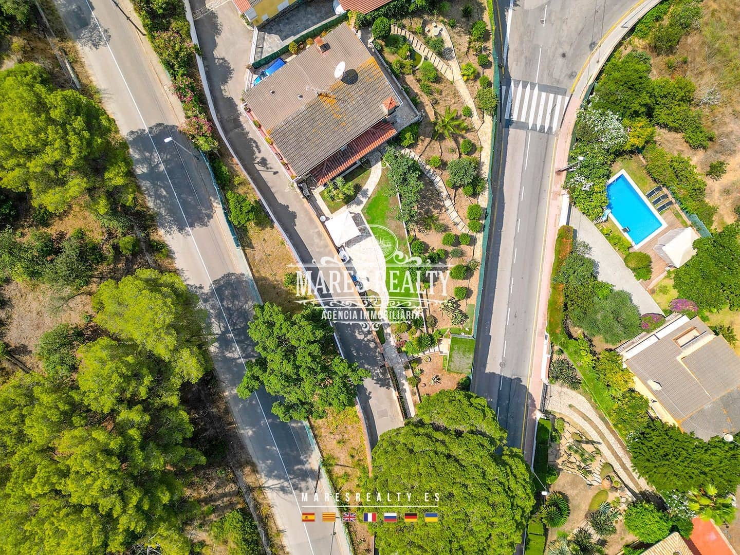 5 bedroom Villa for sale in Lloret de Mar with pool garage - € 650,000 (Ref: 8438339)