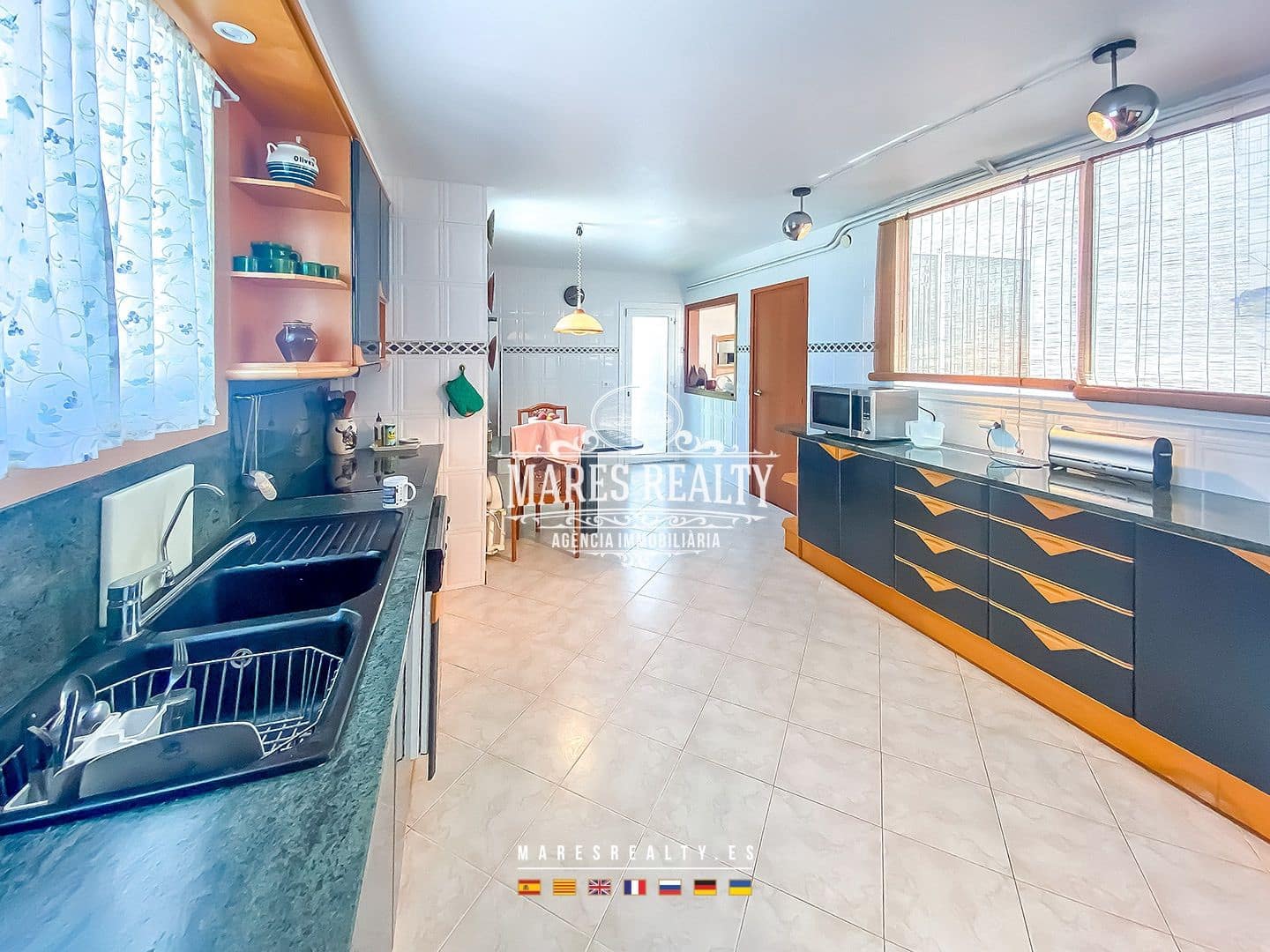 4 Zimmer Villa zu verkaufen in L'Escala mit Pool Garage - 990.000 € (Ref: 8454359)