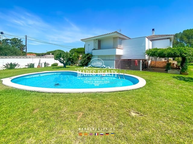 4 bedroom Villa for sale in L'Escala with pool garage - € 990,000 (Ref: 8454359)
