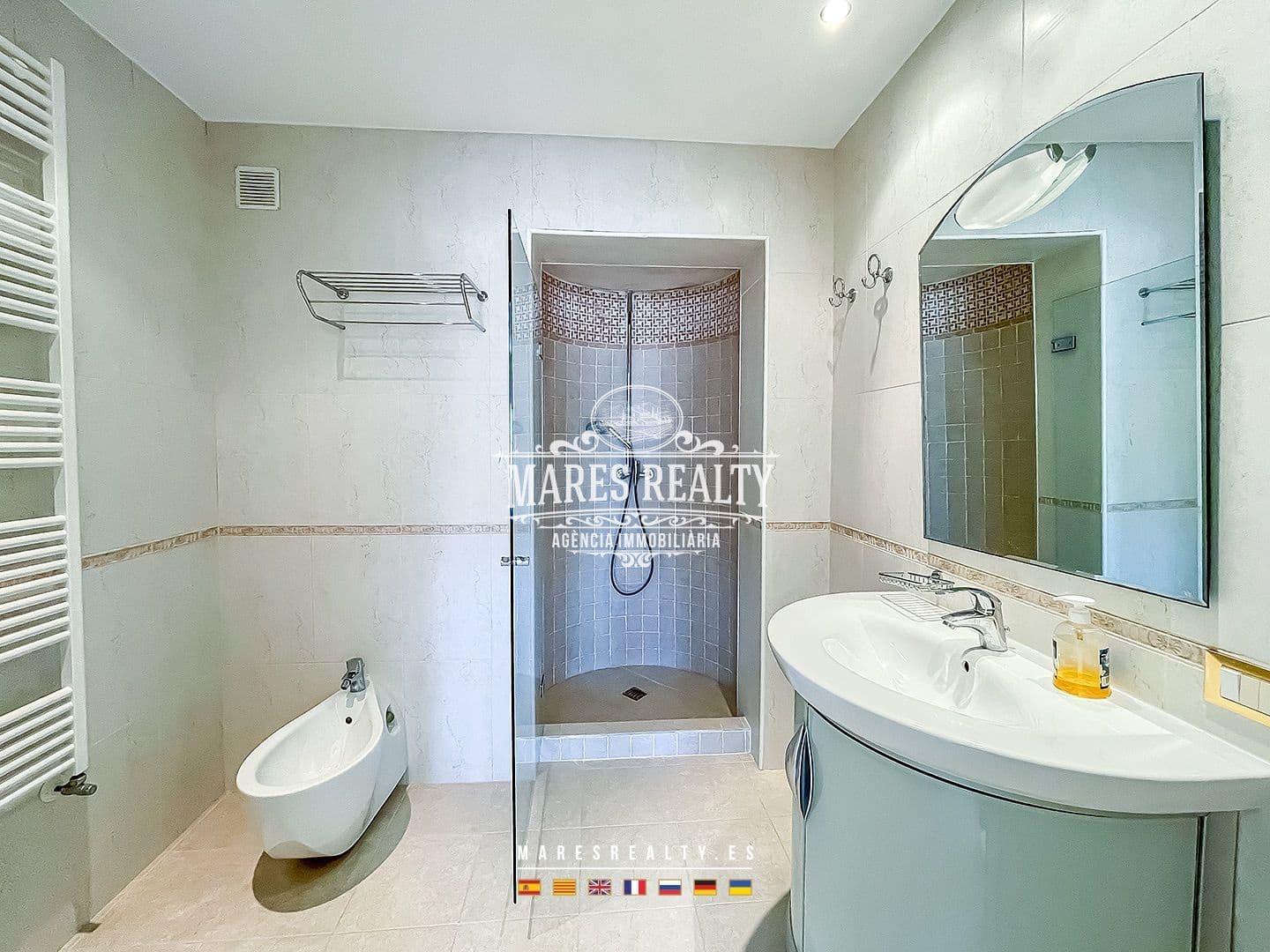 6 soverom Villa til salgs i Lloret de Mar med svømmebasseng garasje - € 2 971 300 (Ref: 8468497)