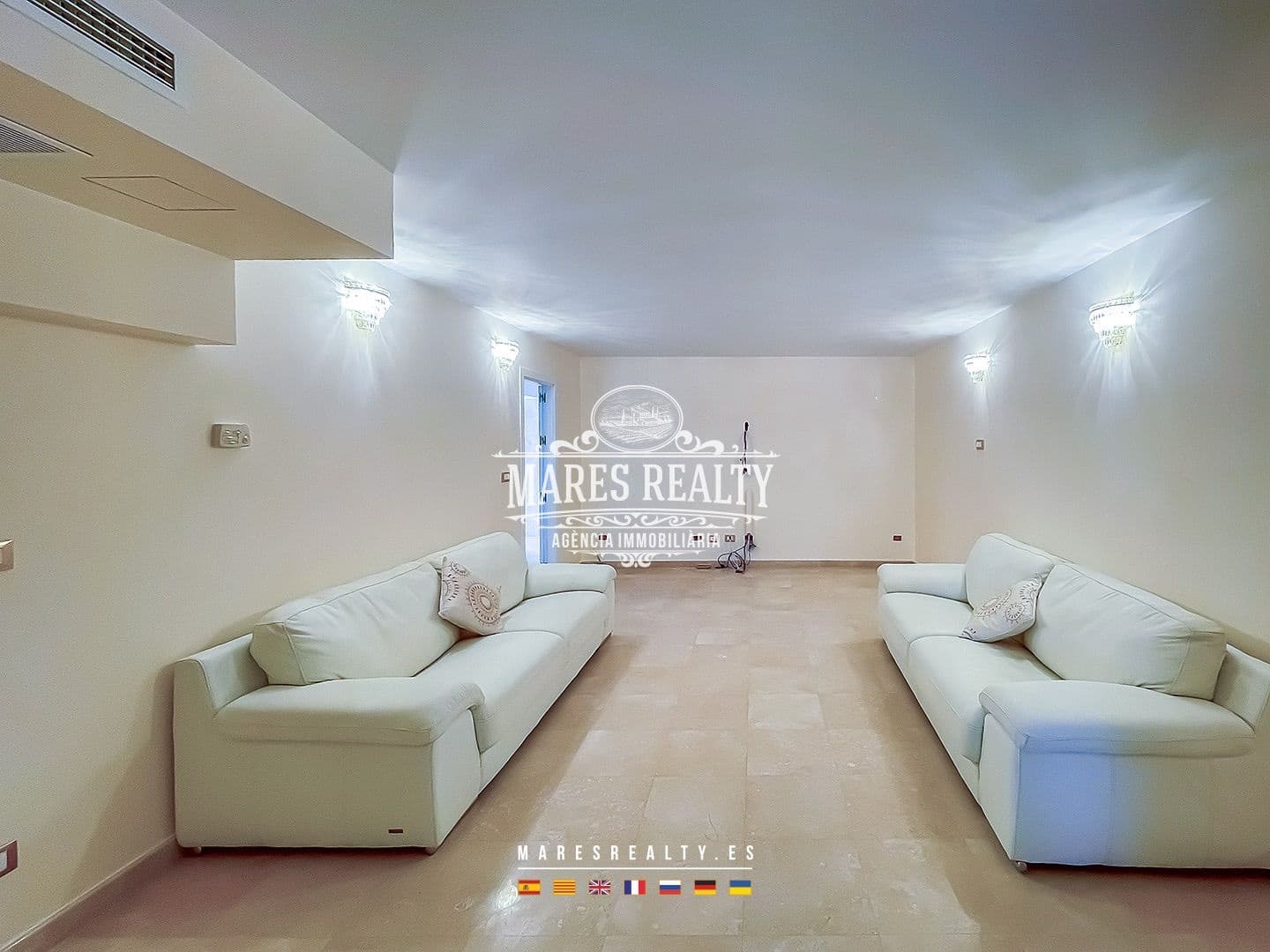 6 soverom Villa til salgs i Lloret de Mar med svømmebasseng garasje - € 2 971 300 (Ref: 8468497)