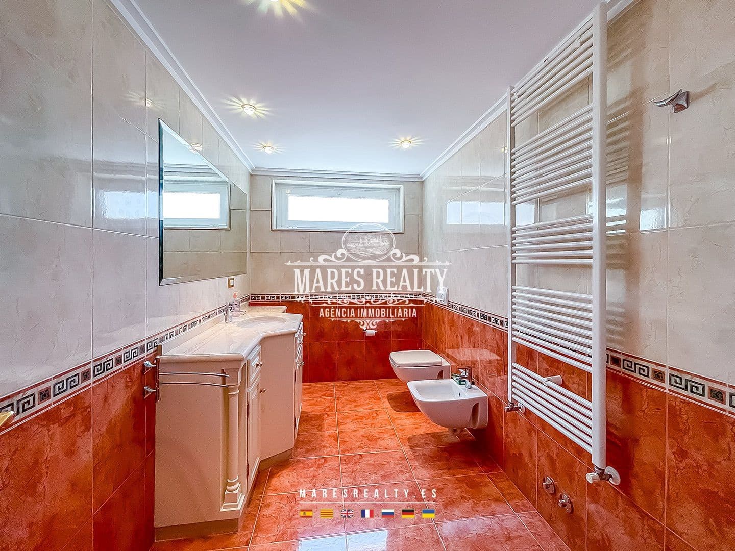 6 soverom Villa til salgs i Lloret de Mar med svømmebasseng garasje - € 2 971 300 (Ref: 8468497)