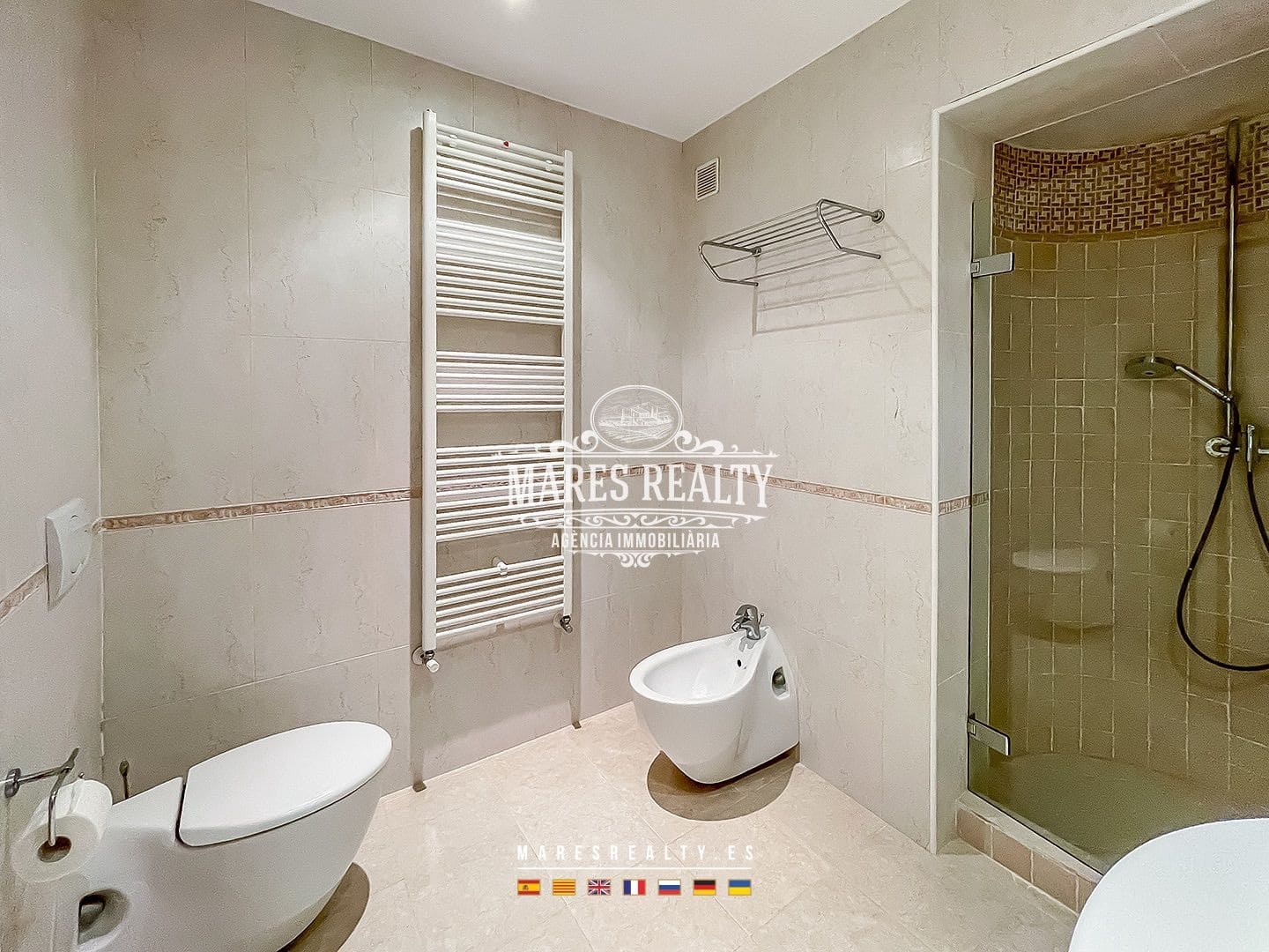 6 soverom Villa til salgs i Lloret de Mar med svømmebasseng garasje - € 2 971 300 (Ref: 8468497)