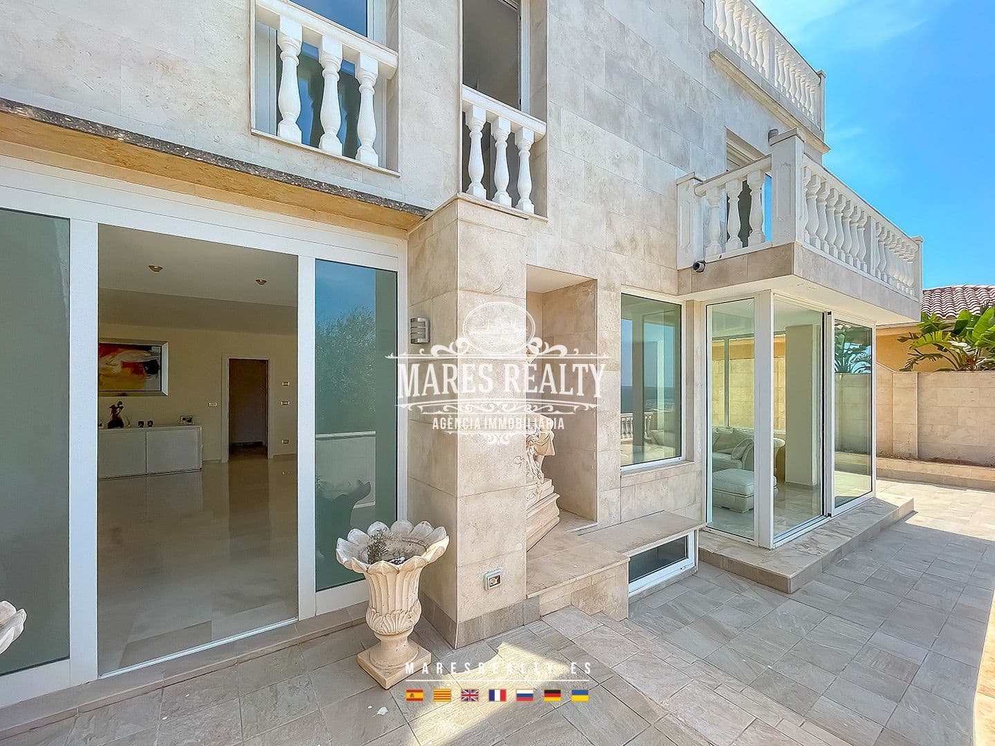 6 soverom Villa til salgs i Lloret de Mar med svømmebasseng garasje - € 2 971 300 (Ref: 8468497)