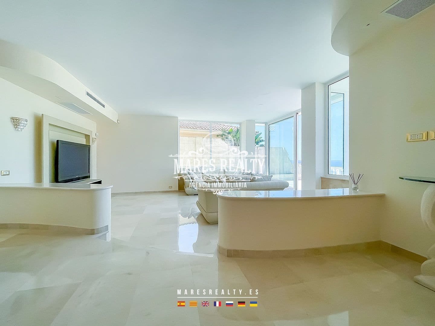 6 soverom Villa til salgs i Lloret de Mar med svømmebasseng garasje - € 2 971 300 (Ref: 8468497)